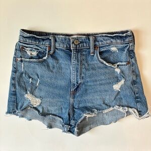 Abercrombie & Fitch The Mom High Rise Jean Short 29/8 Medium Wash Raw Hem EUC
